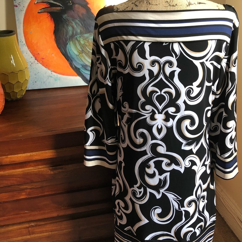 EUC Spandex Dress from White House Black Market - Picture 2 of 3